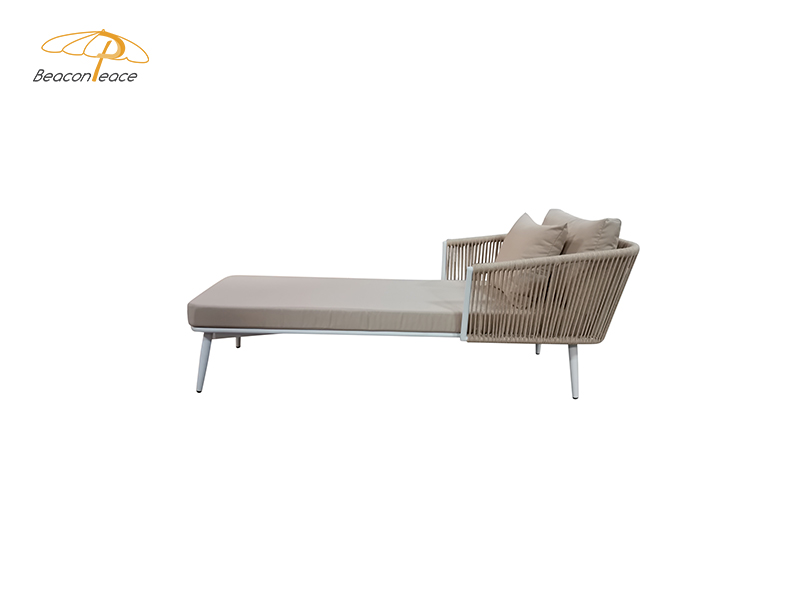 Outdoor Lounge Bed