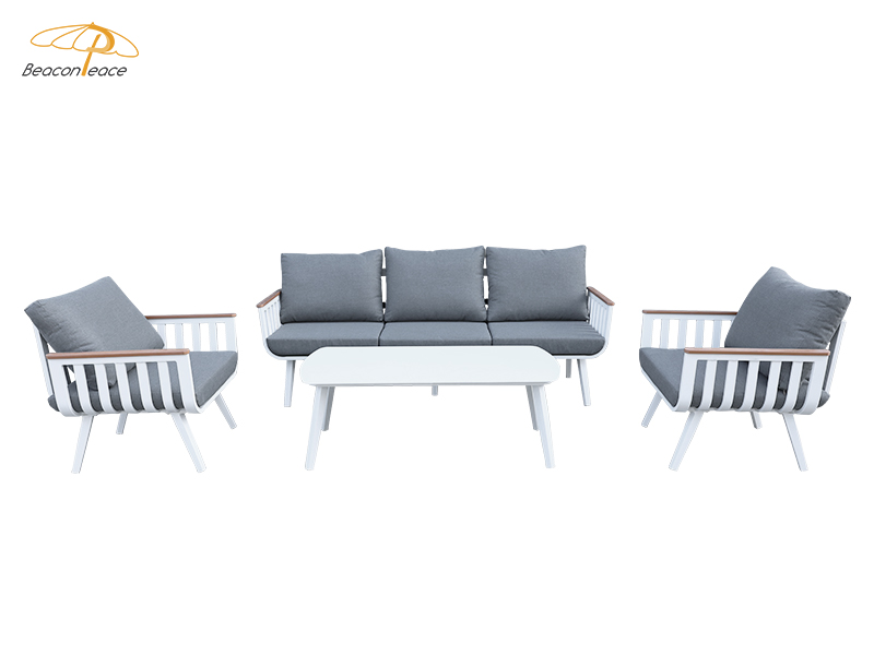 outdoor lounge sets